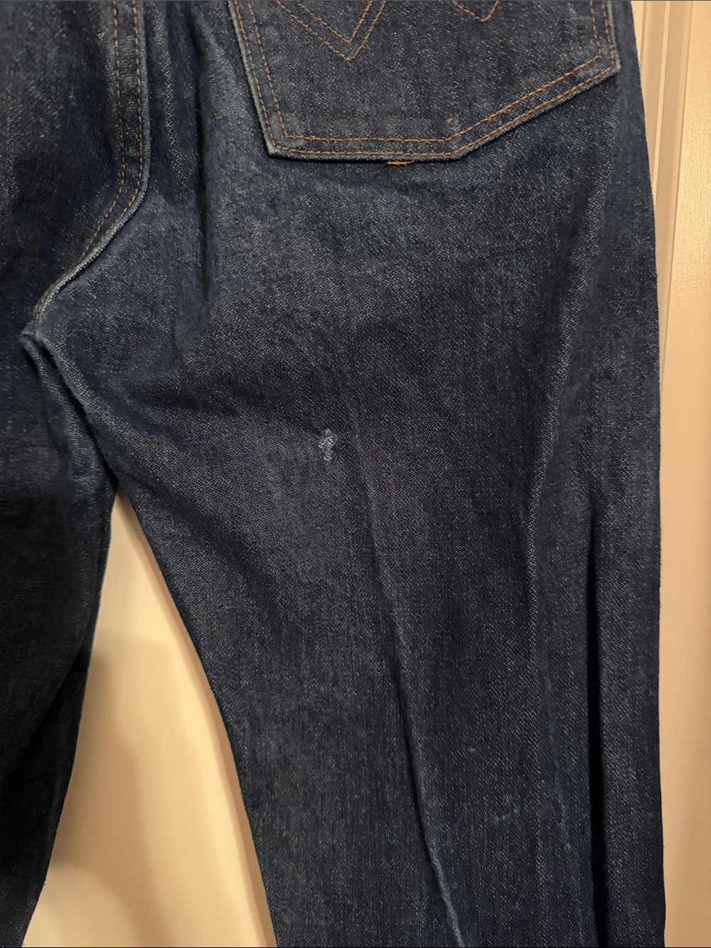 Wrangler Men's Dark Blue Straight Leg Denim Jeans 28x36 - Picture 2 of 5